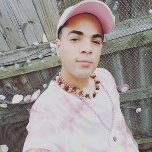 Meet your Posher, Cameron